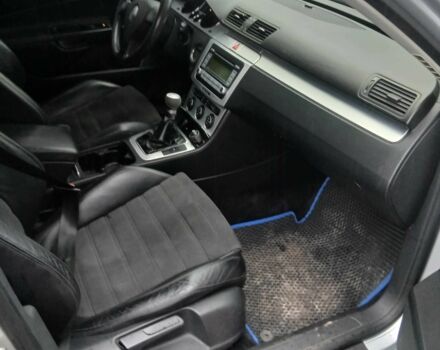 Серый Фольксваген Пассат, объемом двигателя 1.6 л и пробегом 340 тыс. км за 4500 $, фото 4 на Automoto.ua