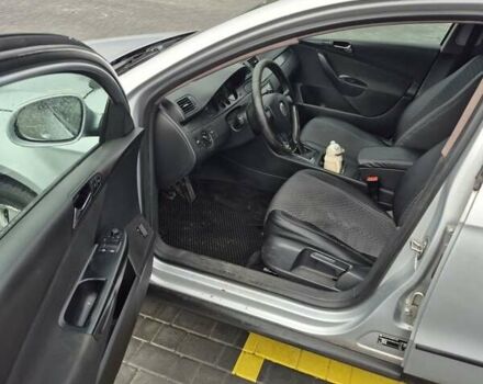 Сірий Фольксваген Пассат, об'ємом двигуна 1.98 л та пробігом 320 тис. км за 5400 $, фото 6 на Automoto.ua