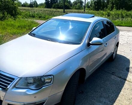 Фольксваген Пассат 2007 у Києві на Automoto.ua Сірий Фольксваген Пассат, об'ємом двигуна 2 л та пробігом 316 тис. км за 6400 $, фото 2 на Automoto.ua