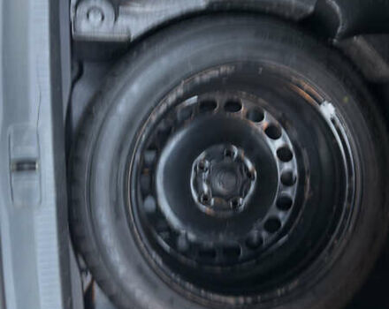 Серый Фольксваген Пассат, объемом двигателя 1.6 л и пробегом 190 тыс. км за 6450 $, фото 30 на Automoto.ua