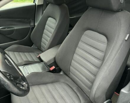 Серый Фольксваген Пассат, объемом двигателя 2 л и пробегом 210 тыс. км за 6999 $, фото 6 на Automoto.ua