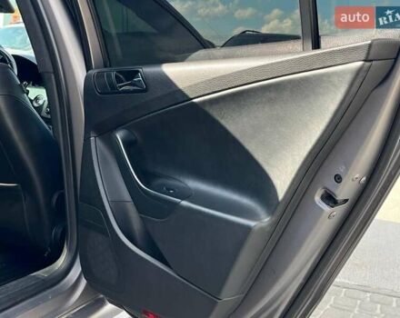 Сірий Фольксваген Пассат, об'ємом двигуна 2 л та пробігом 355 тис. км за 6990 $, фото 22 на Automoto.ua