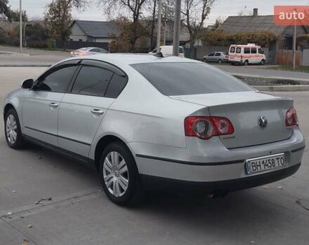 Сірий Фольксваген Пассат, об'ємом двигуна 2 л та пробігом 266 тис. км за 4999 $, фото 3 на Automoto.ua