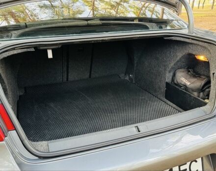 Серый Фольксваген Пассат, объемом двигателя 2 л и пробегом 295 тыс. км за 6800 $, фото 5 на Automoto.ua