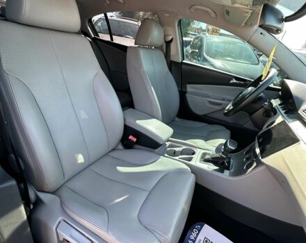 Серый Фольксваген Пассат, объемом двигателя 2 л и пробегом 257 тыс. км за 6700 $, фото 8 на Automoto.ua