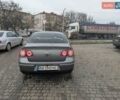 Сірий Фольксваген Пассат, об'ємом двигуна 2 л та пробігом 305 тис. км за 6500 $, фото 4 на Automoto.ua