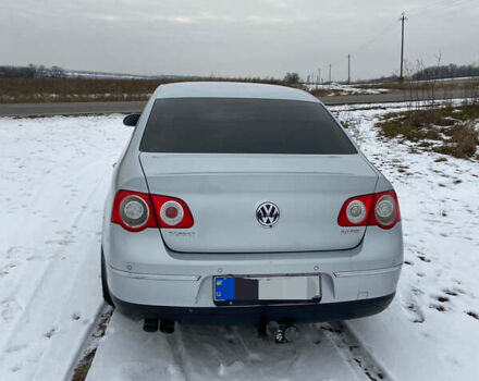 Сірий Фольксваген Пассат, об'ємом двигуна 2 л та пробігом 240 тис. км за 7200 $, фото 4 на Automoto.ua