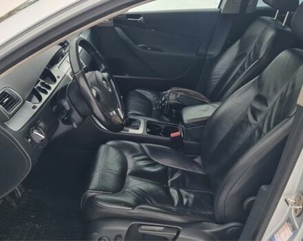 Сірий Фольксваген Пассат, об'ємом двигуна 0 л та пробігом 276 тис. км за 3300 $, фото 6 на Automoto.ua