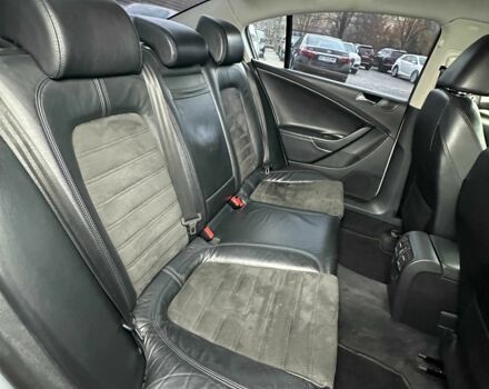 Сірий Фольксваген Пассат, об'ємом двигуна 2 л та пробігом 184 тис. км за 7400 $, фото 4 на Automoto.ua