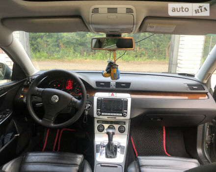 Серый Фольксваген Пассат, объемом двигателя 1.97 л и пробегом 322 тыс. км за 7500 $, фото 24 на Automoto.ua