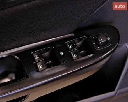 Серый Фольксваген Пассат, объемом двигателя 2 л и пробегом 227 тыс. км за 6900 $, фото 15 на Automoto.ua