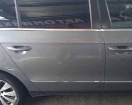 Фольксваген Пассат 2007 в Львове на Automoto.ua Серый Фольксваген Пассат, объемом двигателя 1.97 л и пробегом 390 тыс. км за 6300 $, фото 9 на Automoto.ua