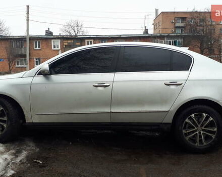 Серый Фольксваген Пассат, объемом двигателя 2 л и пробегом 260 тыс. км за 8000 $, фото 3 на Automoto.ua