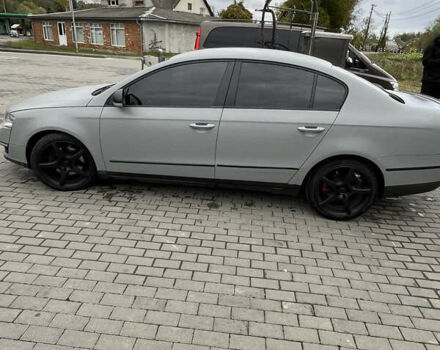 Сірий Фольксваген Пассат, об'ємом двигуна 2 л та пробігом 350 тис. км за 3500 $, фото 4 на Automoto.ua