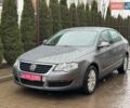 Сірий Фольксваген Пассат, об'ємом двигуна 1.6 л та пробігом 206 тис. км за 6200 $, фото 1 на Automoto.ua