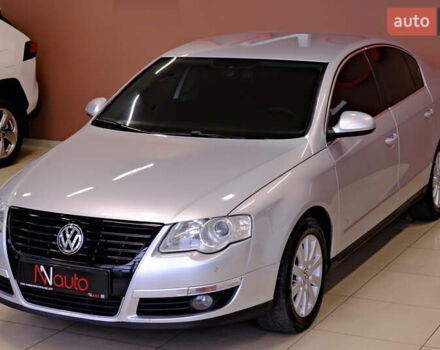 Серый Фольксваген Пассат, объемом двигателя 2 л и пробегом 227 тыс. км за 6900 $, фото 2 на Automoto.ua