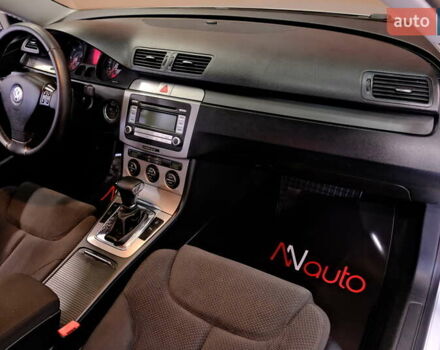 Серый Фольксваген Пассат, объемом двигателя 2 л и пробегом 227 тыс. км за 6900 $, фото 39 на Automoto.ua