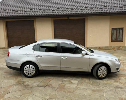 Серый Фольксваген Пассат, объемом двигателя 0 л и пробегом 197 тыс. км за 5700 $, фото 1 на Automoto.ua