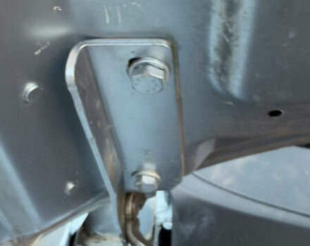 Серый Фольксваген Пассат, объемом двигателя 1.6 л и пробегом 190 тыс. км за 6450 $, фото 41 на Automoto.ua