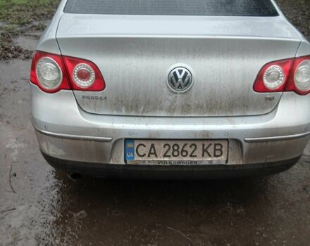 Серый Фольксваген Пассат, объемом двигателя 1.6 л и пробегом 340 тыс. км за 4500 $, фото 1 на Automoto.ua