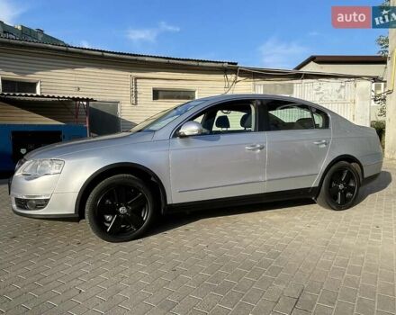 Серый Фольксваген Пассат, объемом двигателя 1.98 л и пробегом 160 тыс. км за 6900 $, фото 2 на Automoto.ua