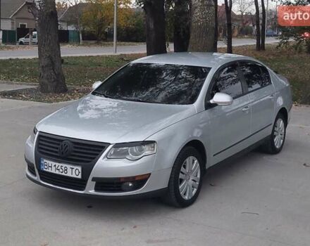 Сірий Фольксваген Пассат, об'ємом двигуна 2 л та пробігом 266 тис. км за 4999 $, фото 1 на Automoto.ua