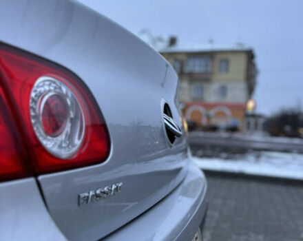 Серый Фольксваген Пассат, объемом двигателя 2 л и пробегом 287 тыс. км за 7600 $, фото 11 на Automoto.ua