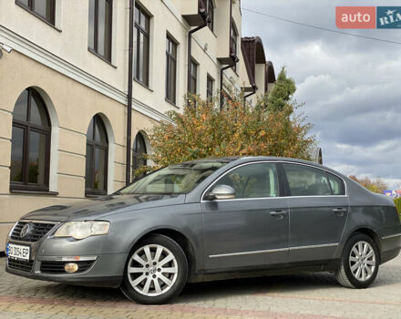 Серый Фольксваген Пассат, объемом двигателя 2 л и пробегом 344 тыс. км за 4999 $, фото 30 на Automoto.ua