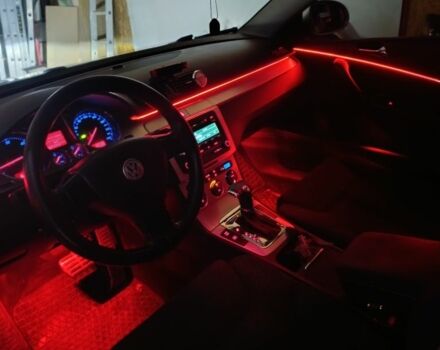 Серый Фольксваген Пассат, объемом двигателя 2 л и пробегом 300 тыс. км за 8500 $, фото 4 на Automoto.ua