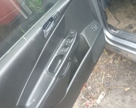 Серый Фольксваген Пассат, объемом двигателя 3 л и пробегом 290 тыс. км за 3200 $, фото 19 на Automoto.ua