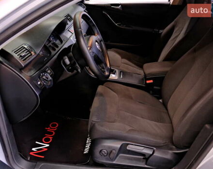 Серый Фольксваген Пассат, объемом двигателя 2 л и пробегом 227 тыс. км за 6900 $, фото 26 на Automoto.ua