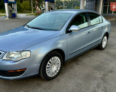 Серый Фольксваген Пассат, объемом двигателя 1.6 л и пробегом 190 тыс. км за 6450 $, фото 3 на Automoto.ua