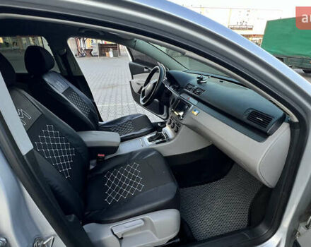 Серый Фольксваген Пассат, объемом двигателя 2 л и пробегом 246 тыс. км за 7000 $, фото 7 на Automoto.ua