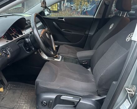 Сірий Фольксваген Пассат, об'ємом двигуна 2 л та пробігом 227 тис. км за 5999 $, фото 8 на Automoto.ua