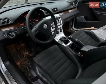 Сірий Фольксваген Пассат, об'ємом двигуна 1.98 л та пробігом 219 тис. км за 7500 $, фото 9 на Automoto.ua