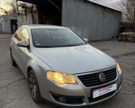 Сірий Фольксваген Пассат, об'ємом двигуна 0 л та пробігом 290 тис. км за 3250 $, фото 1 на Automoto.ua