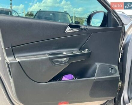 Сірий Фольксваген Пассат, об'ємом двигуна 2 л та пробігом 355 тис. км за 6990 $, фото 36 на Automoto.ua