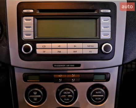 Серый Фольксваген Пассат, объемом двигателя 2 л и пробегом 227 тыс. км за 6900 $, фото 19 на Automoto.ua