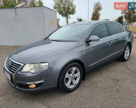 Серый Фольксваген Пассат, объемом двигателя 1.98 л и пробегом 272 тыс. км за 6900 $, фото 3 на Automoto.ua