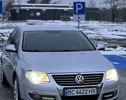 Серый Фольксваген Пассат, объемом двигателя 2 л и пробегом 287 тыс. км за 7600 $, фото 1 на Automoto.ua