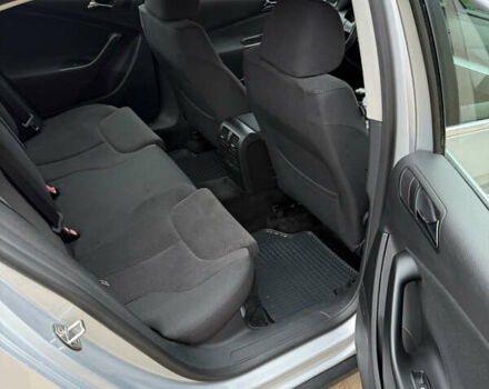 Серый Фольксваген Пассат, объемом двигателя 0 л и пробегом 197 тыс. км за 5700 $, фото 12 на Automoto.ua