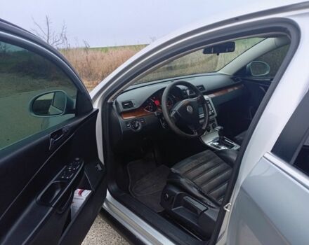 Серый Фольксваген Пассат, объемом двигателя 2 л и пробегом 340 тыс. км за 5550 $, фото 7 на Automoto.ua