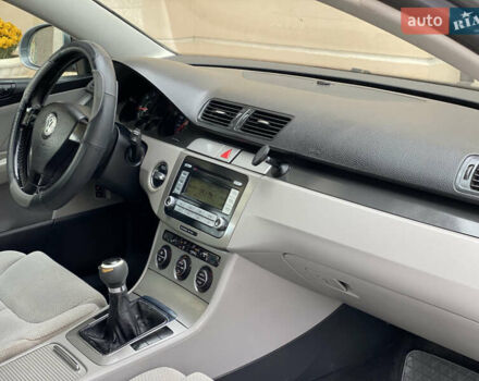 Серый Фольксваген Пассат, объемом двигателя 2 л и пробегом 344 тыс. км за 4999 $, фото 52 на Automoto.ua