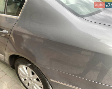 Серый Фольксваген Пассат, объемом двигателя 2 л и пробегом 344 тыс. км за 4999 $, фото 62 на Automoto.ua