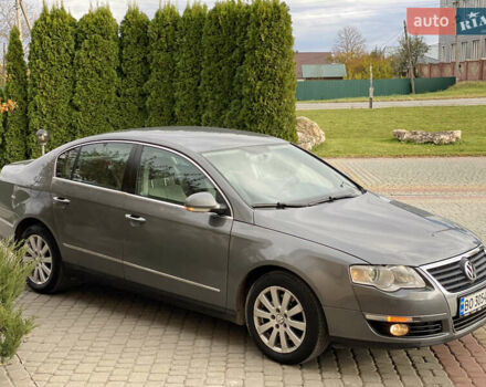 Серый Фольксваген Пассат, объемом двигателя 2 л и пробегом 344 тыс. км за 4999 $, фото 4 на Automoto.ua