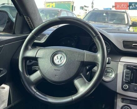 Сірий Фольксваген Пассат, об'ємом двигуна 2 л та пробігом 355 тис. км за 6990 $, фото 28 на Automoto.ua