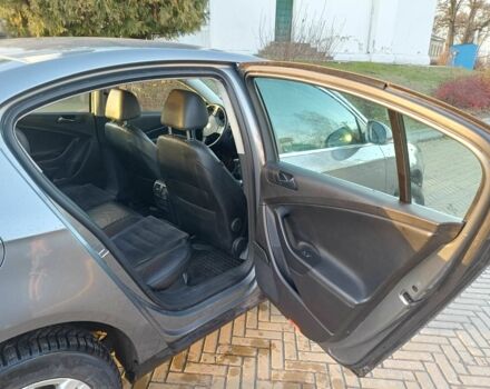 Серый Фольксваген Пассат, объемом двигателя 2 л и пробегом 222 тыс. км за 4300 $, фото 6 на Automoto.ua