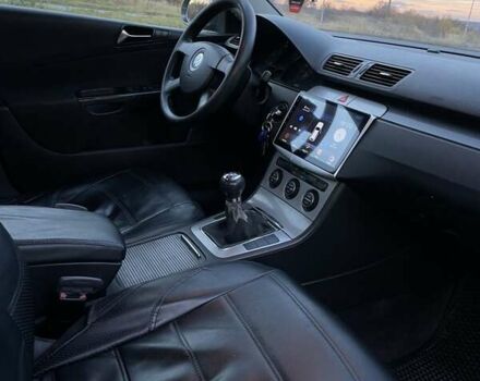 Сірий Фольксваген Пассат, об'ємом двигуна 1.97 л та пробігом 320 тис. км за 5800 $, фото 3 на Automoto.ua