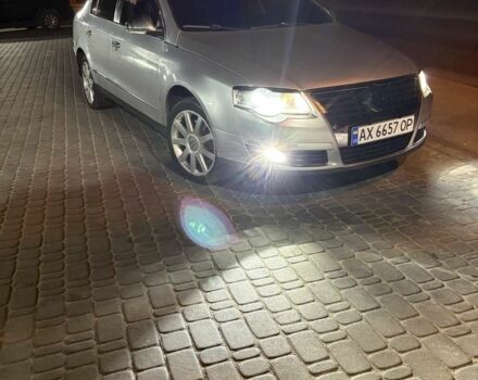 Серый Фольксваген Пассат, объемом двигателя 2 л и пробегом 287 тыс. км за 6000 $, фото 2 на Automoto.ua