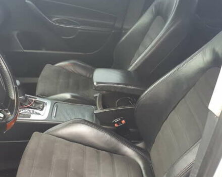 Серый Фольксваген Пассат, объемом двигателя 2 л и пробегом 260 тыс. км за 8000 $, фото 1 на Automoto.ua